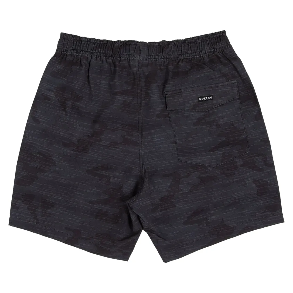 Black Camo 17" 4-way stretch Volley shorts with side pockets