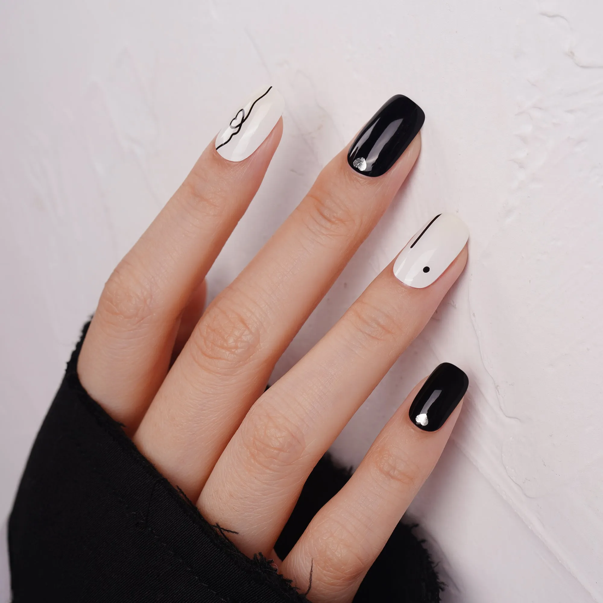 Black, White & Silver Heart Theme Semi-Cured Gel Nail Strips | Heartbeat Chic - 2631
