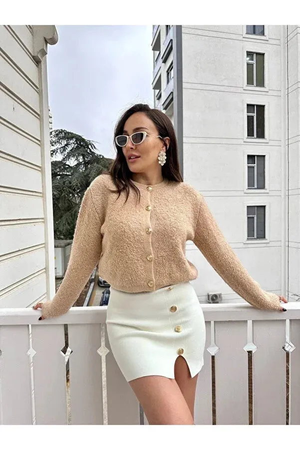 Bolesa Suadiye Women's Beige Gold Color Buttoned Cardigan