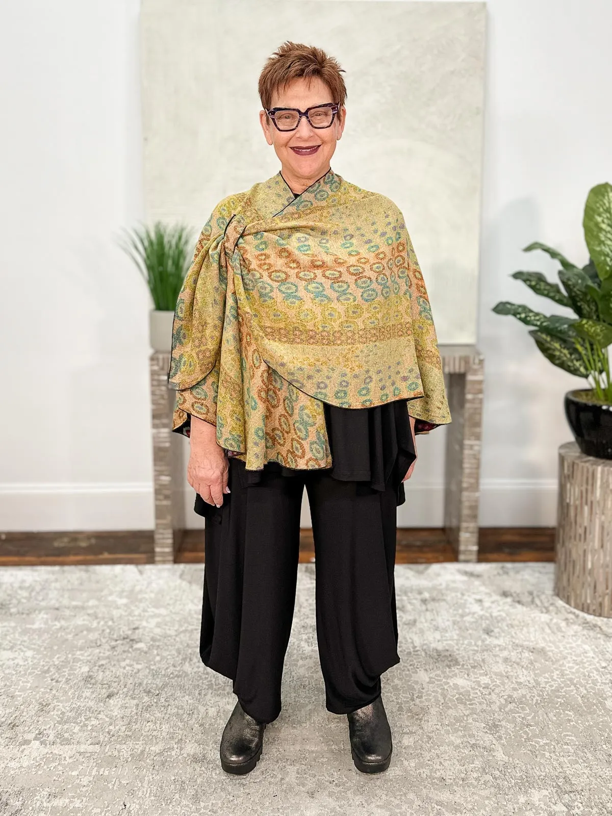 Cashmere Reversible Buckle Shawl, Dots Black Multi