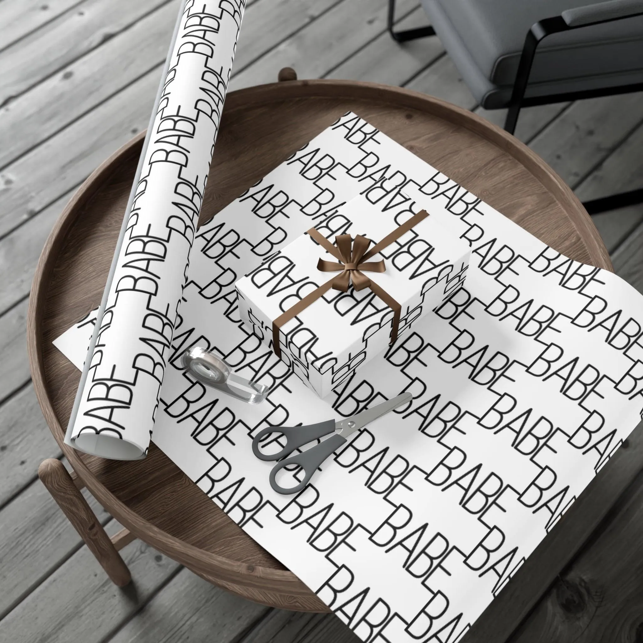 Chic Customizable Eco-Conscious Gift Wrap Collection