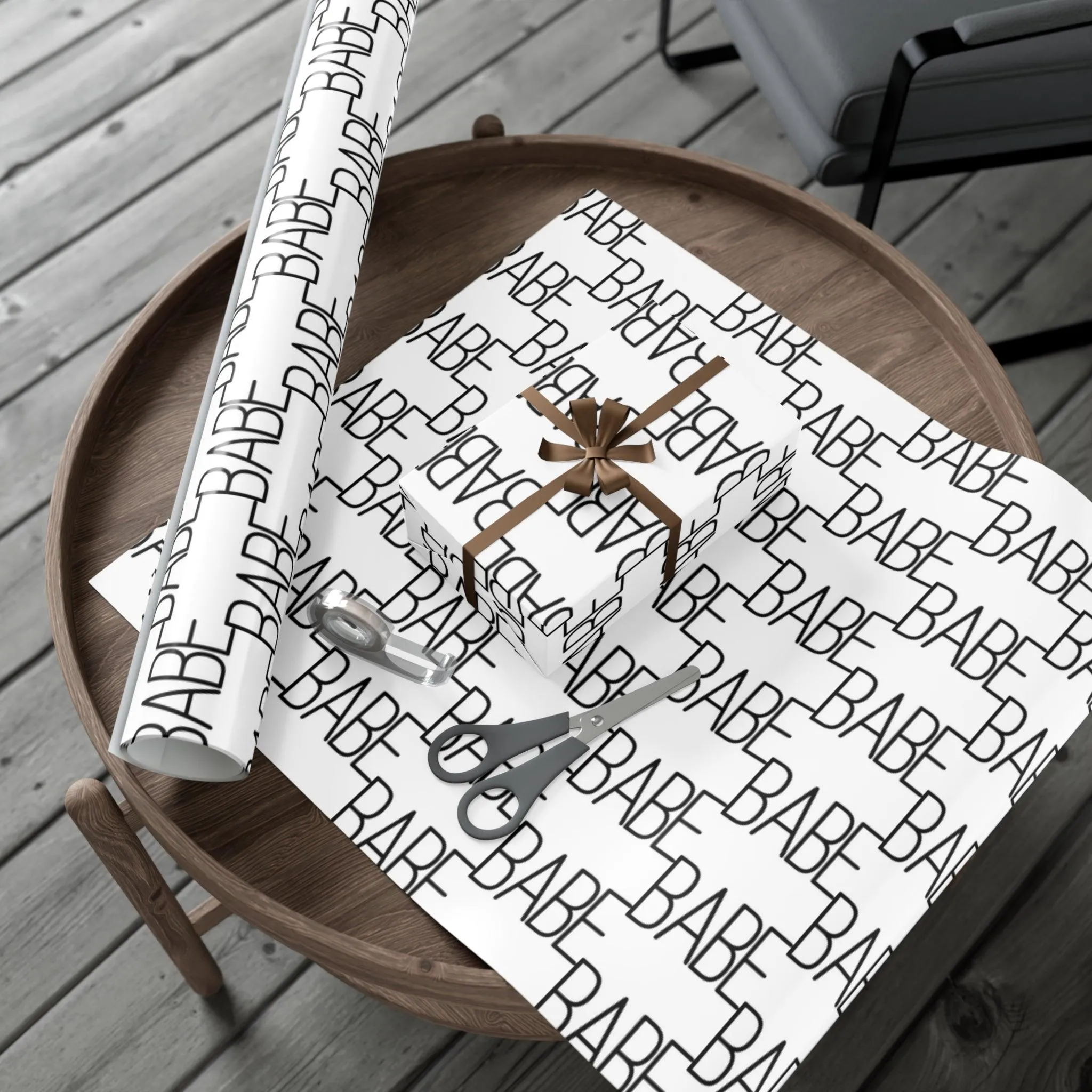 Chic Customizable Eco-Conscious Gift Wrap Collection