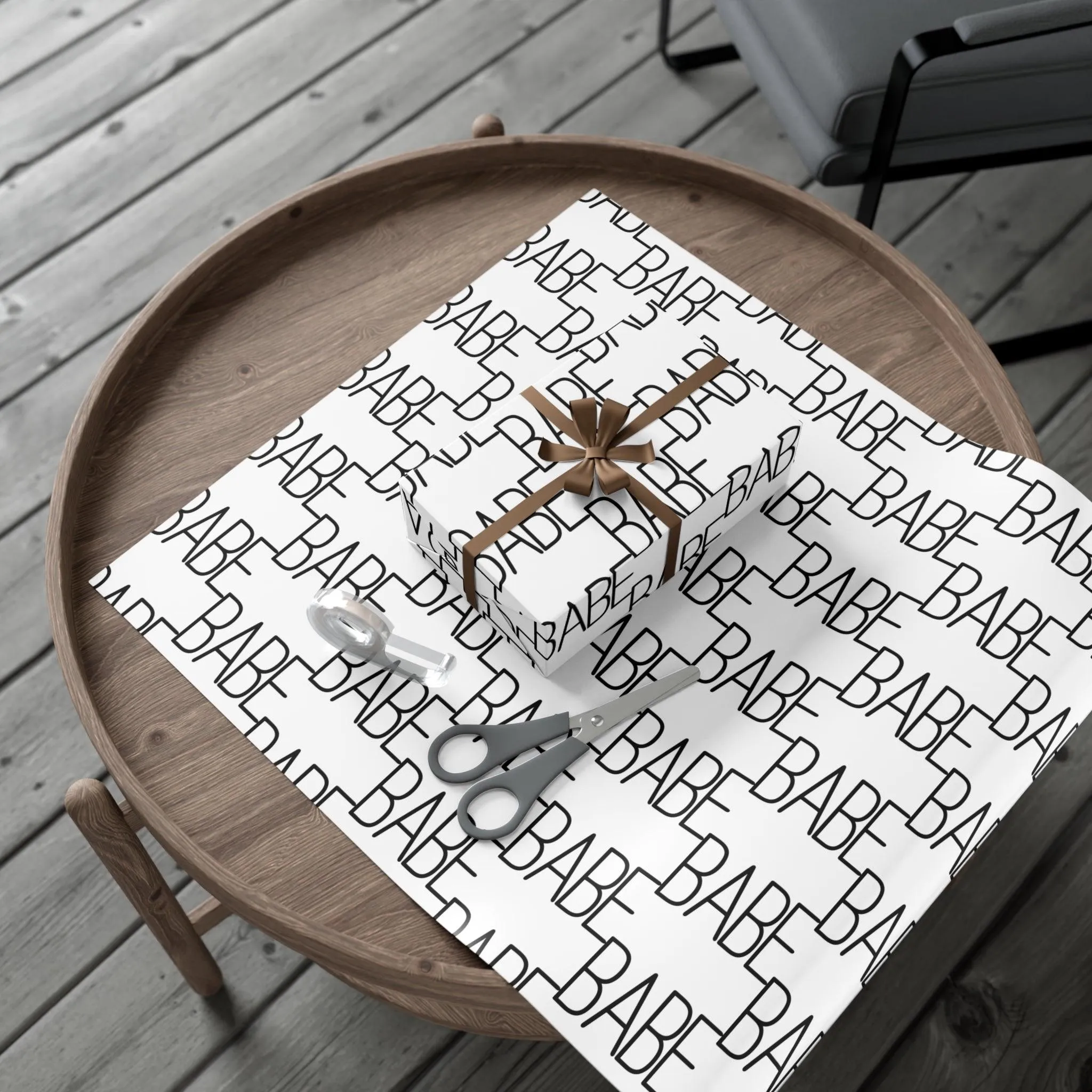 Chic Customizable Eco-Conscious Gift Wrap Collection