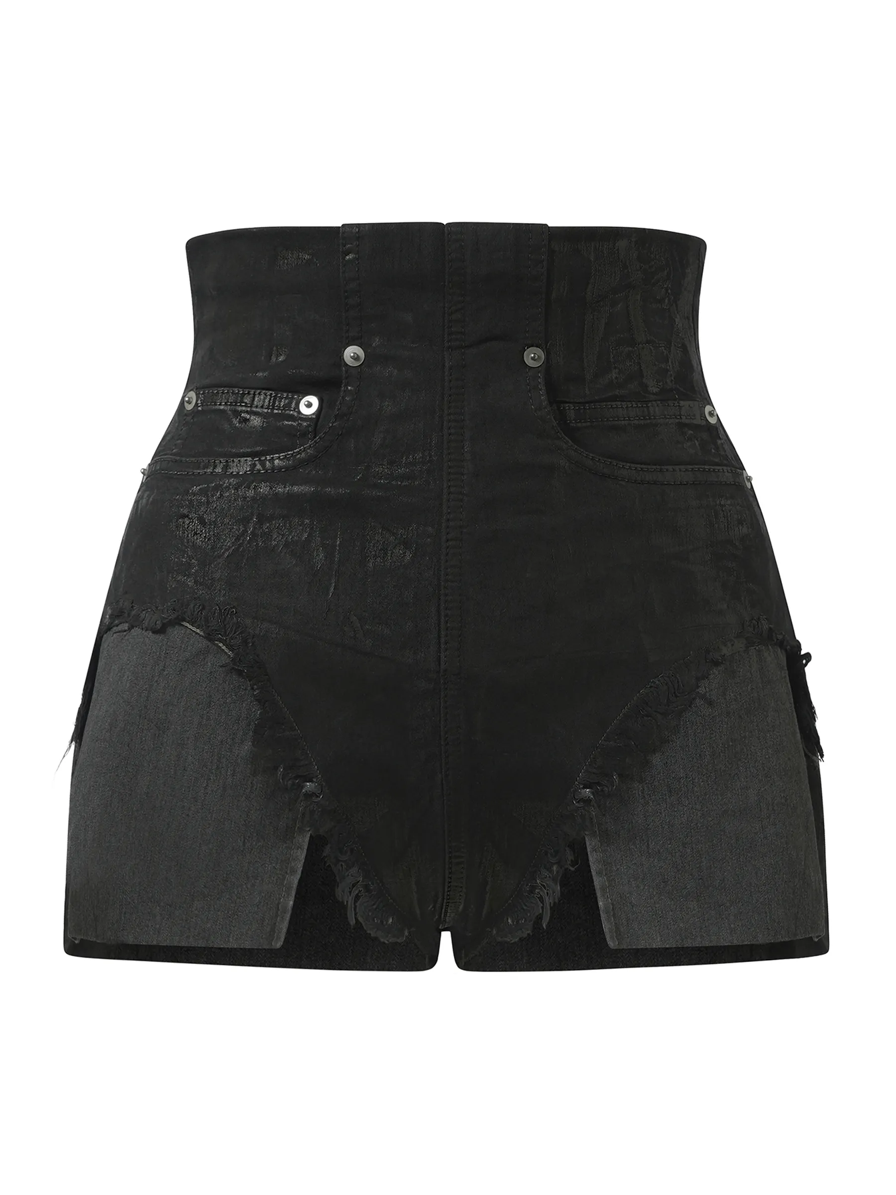 Dirt Cutoffs Shorts in Black