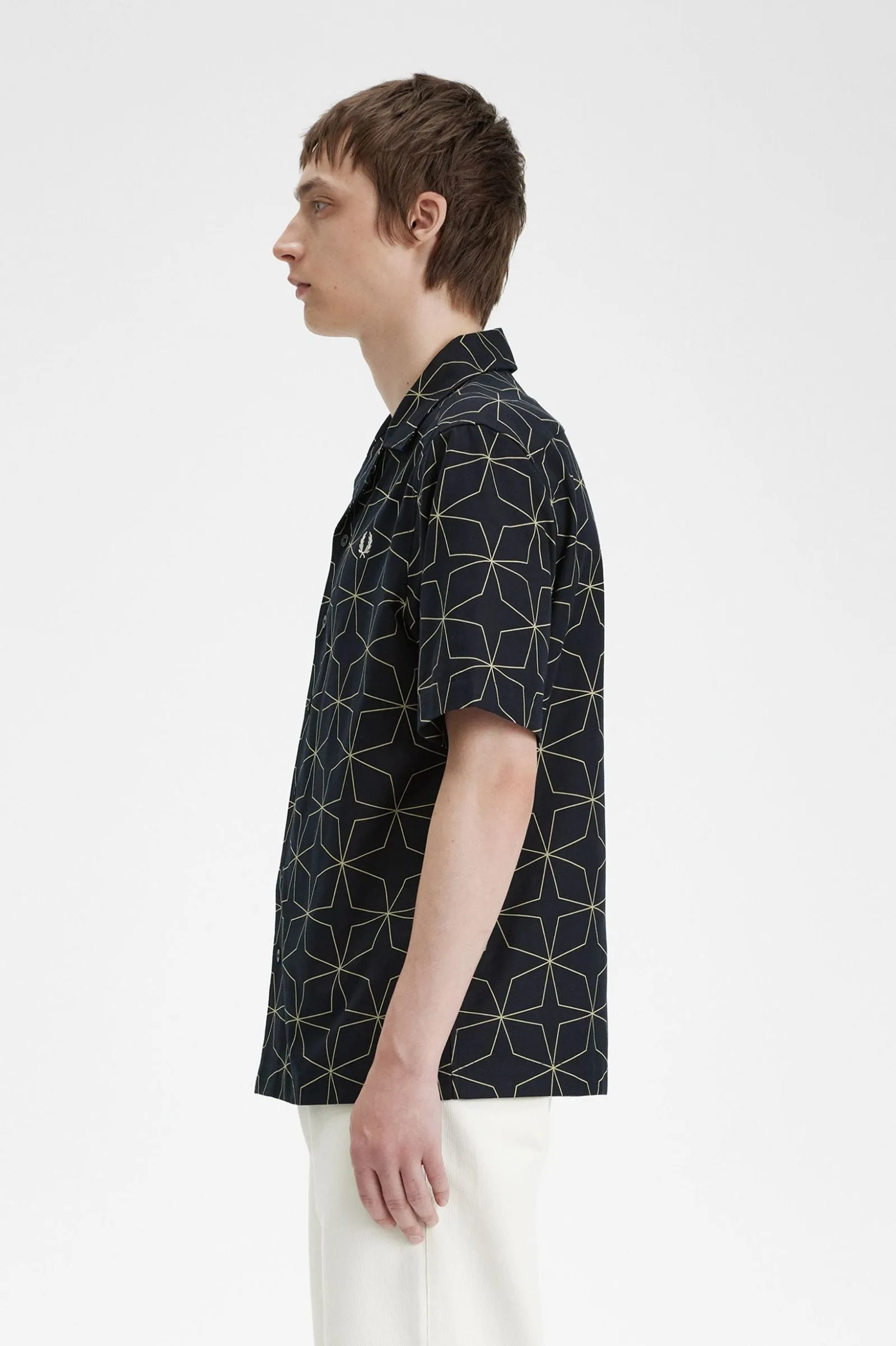 GEOMETRIC PRINT REVERE COLLAR SHIRT