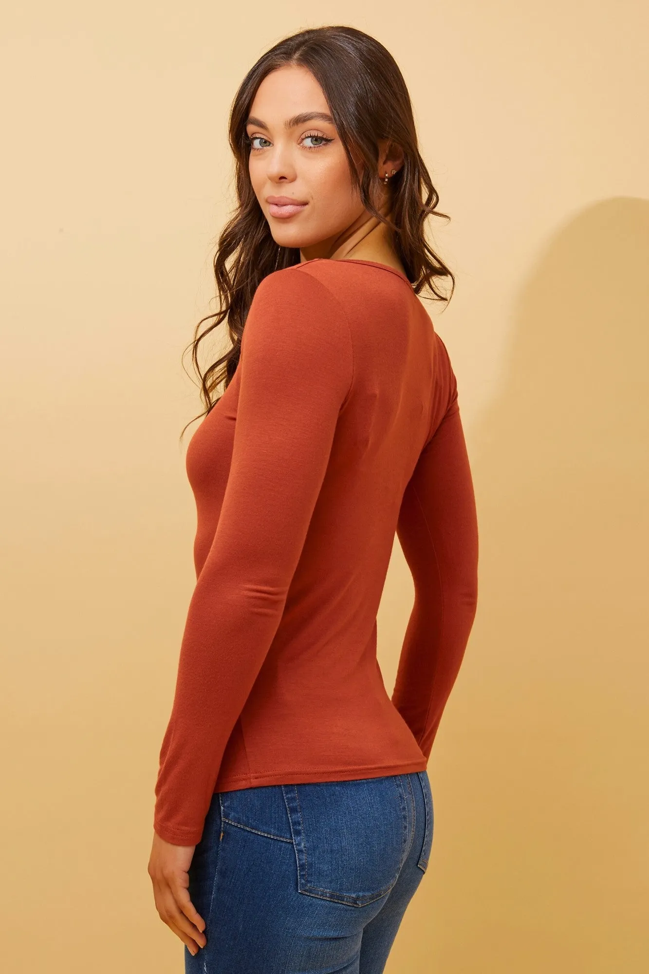 HOLLY SOLID TOP