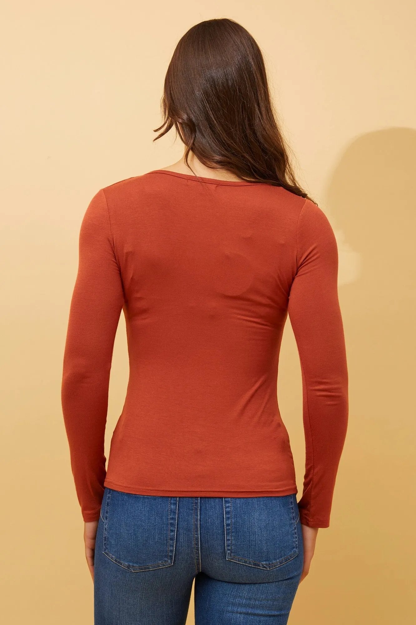 HOLLY SOLID TOP