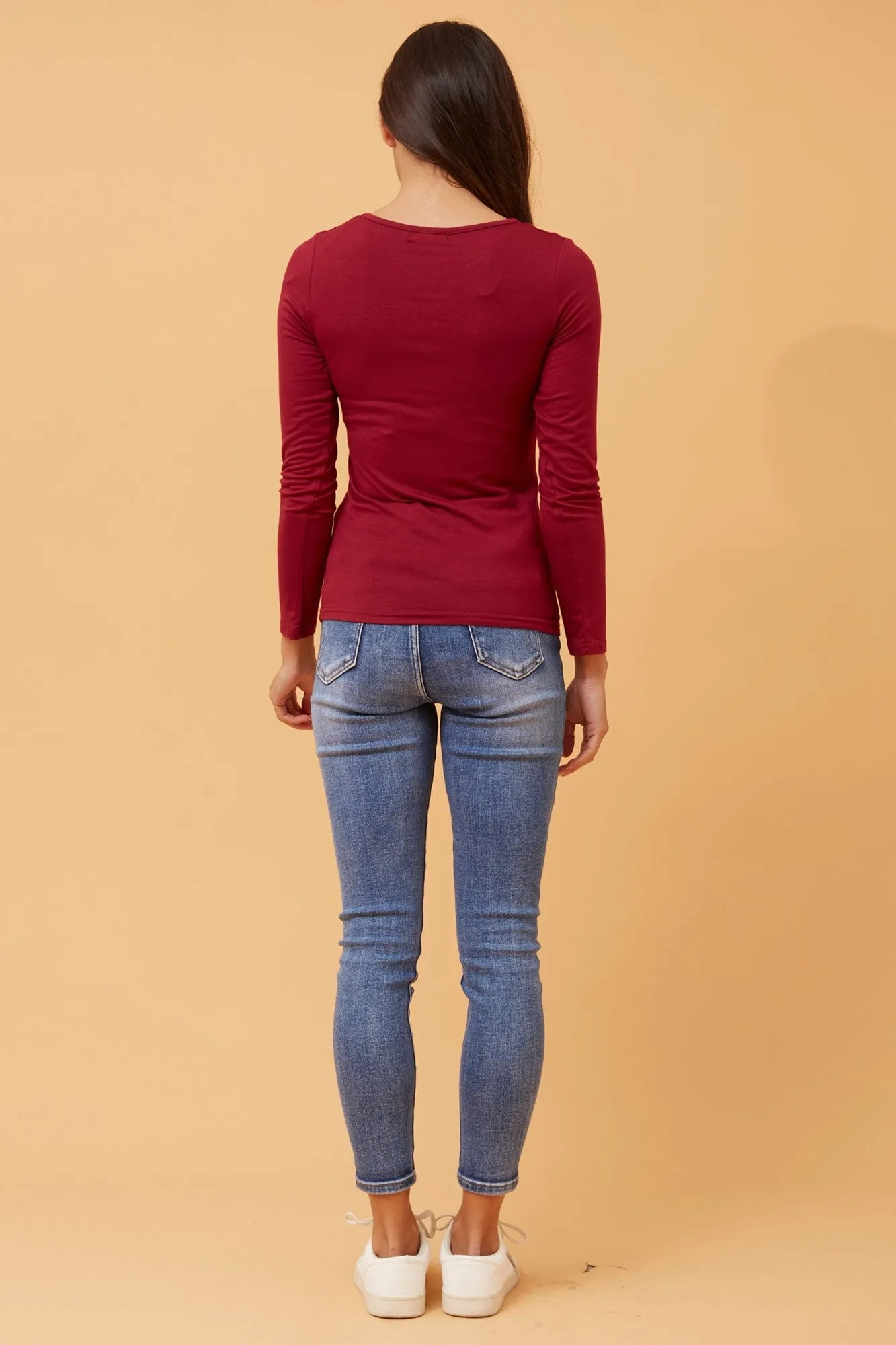 HOLLY SOLID TOP