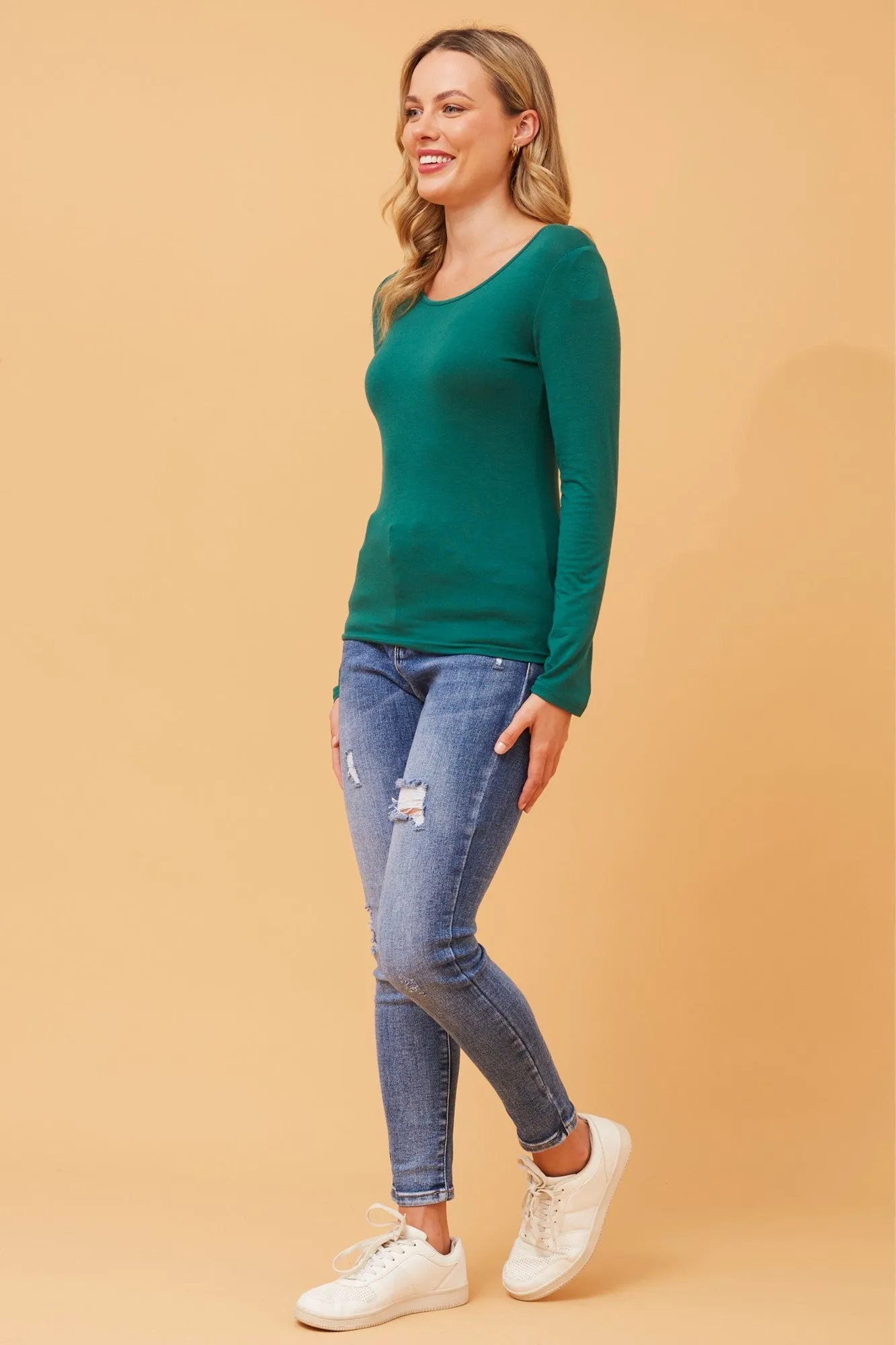 HOLLY SOLID TOP