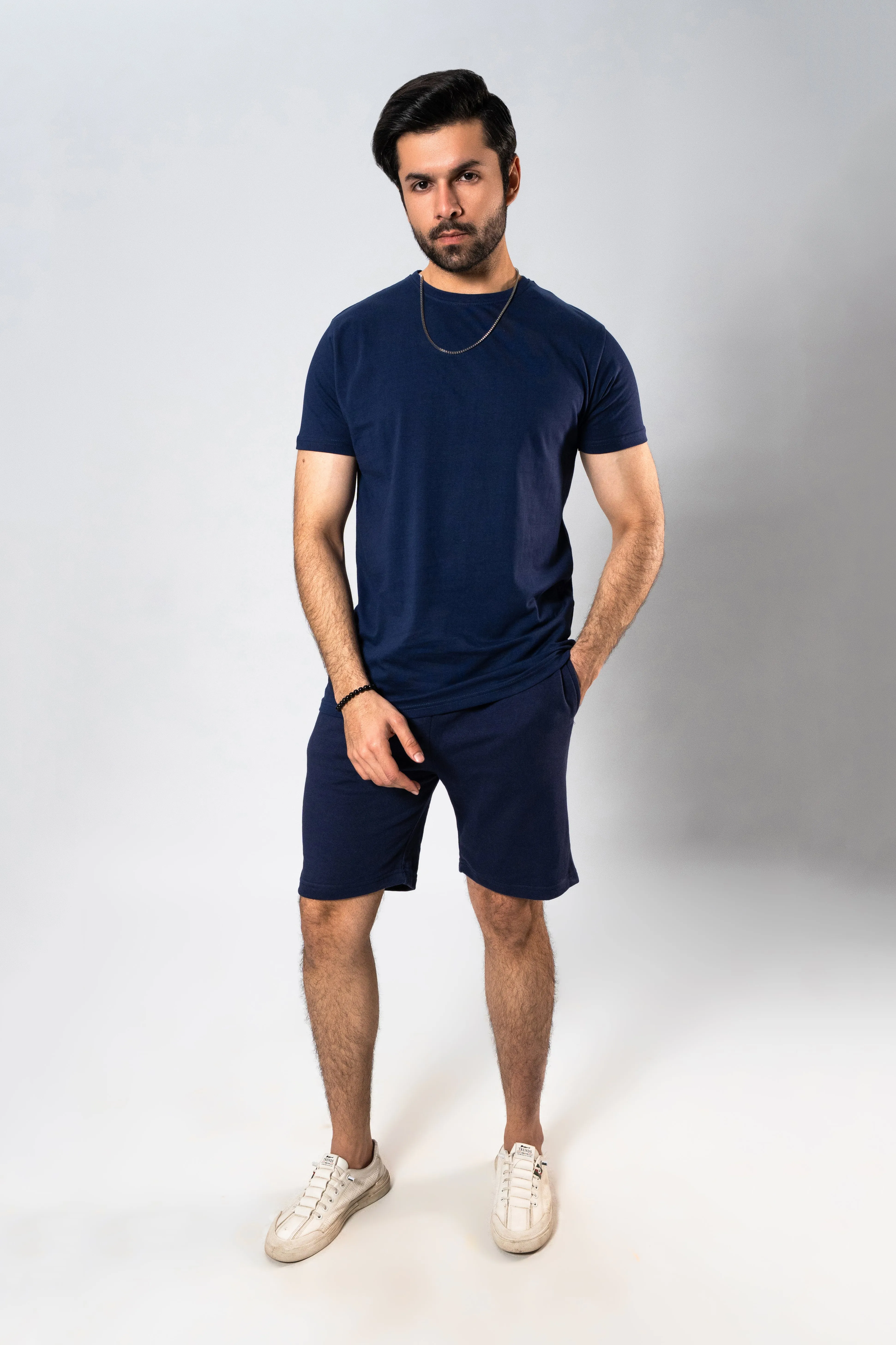 MEN NAVY SHORT