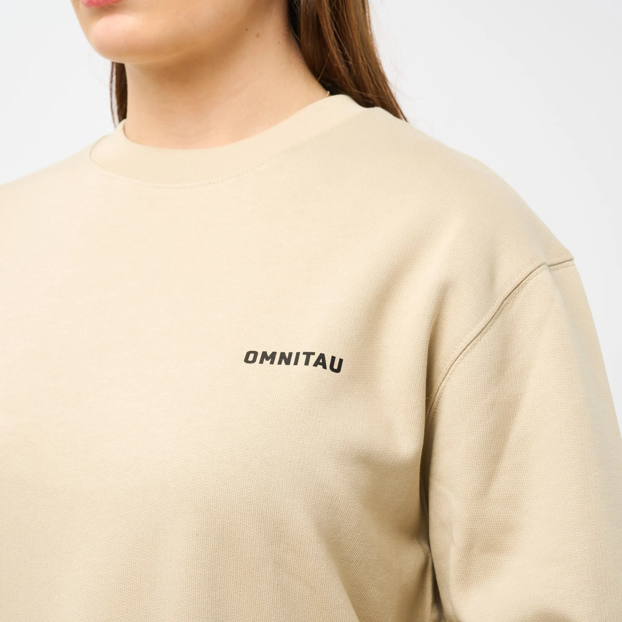 Omnitau Women's Muir Organic Cotton Medium Fit Sweatshirt - Dark Cream