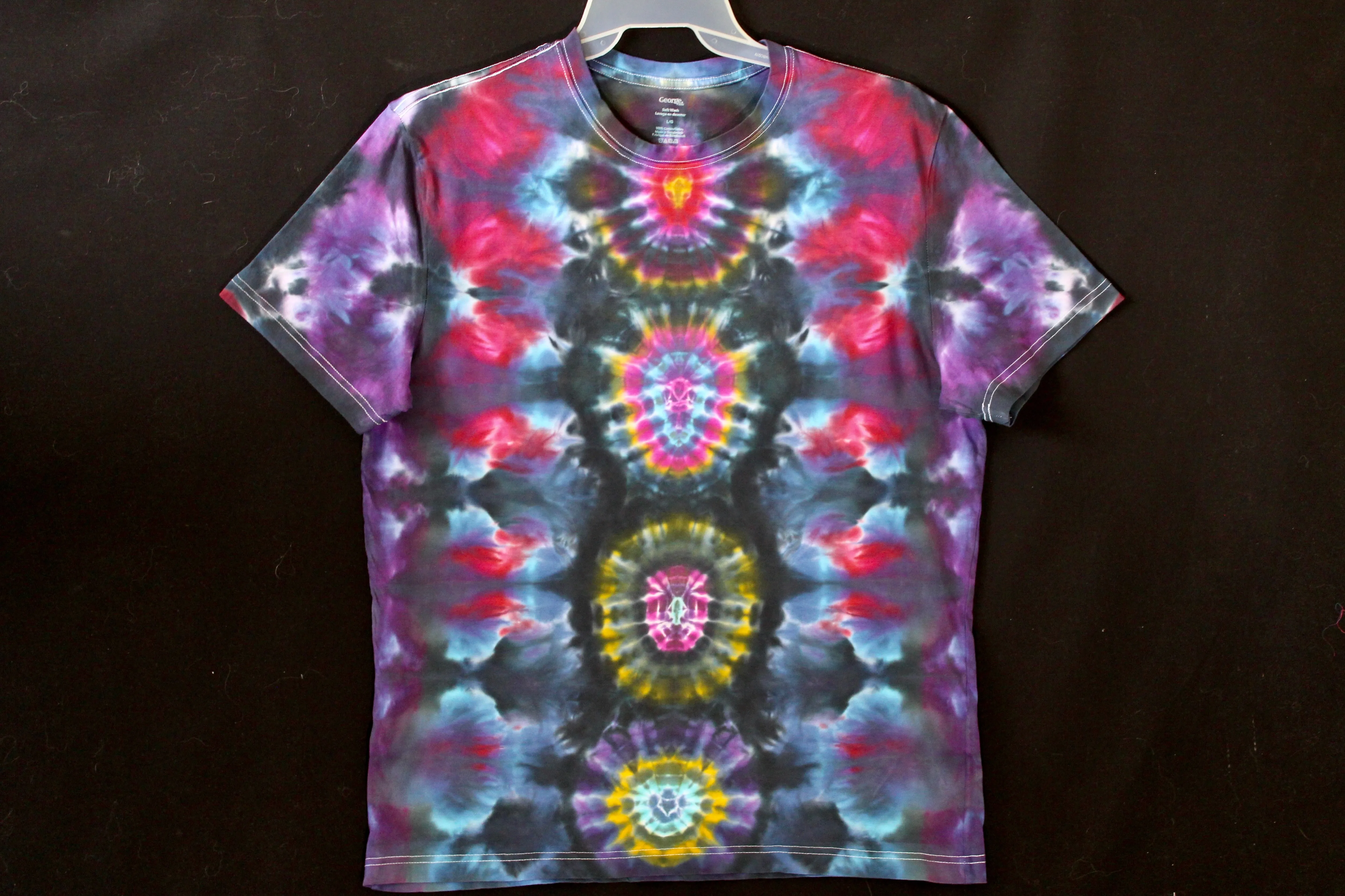 Reg. Cotton T shirt Large #3226 Scarab Totem design *Special* $90