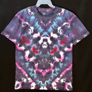 Reg. Cotton T shirt Medium #3203 Chevron design $80