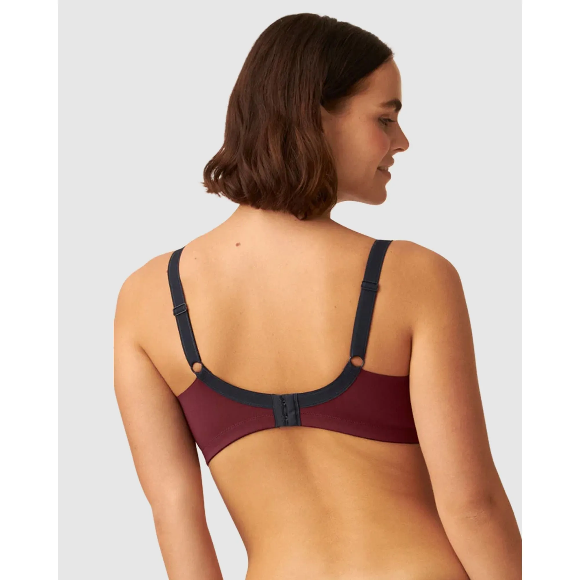 Side Smoothing Wirefree Minimiser Bra